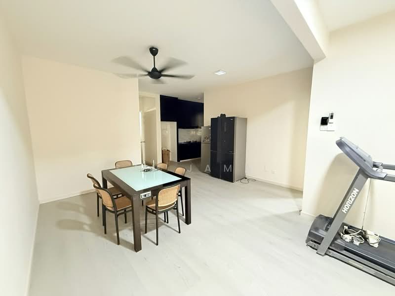 Condominium for Rent at Platinum Lake PV 10 - Sam Jamal - Dining Room - PropertyGuru.com.my
