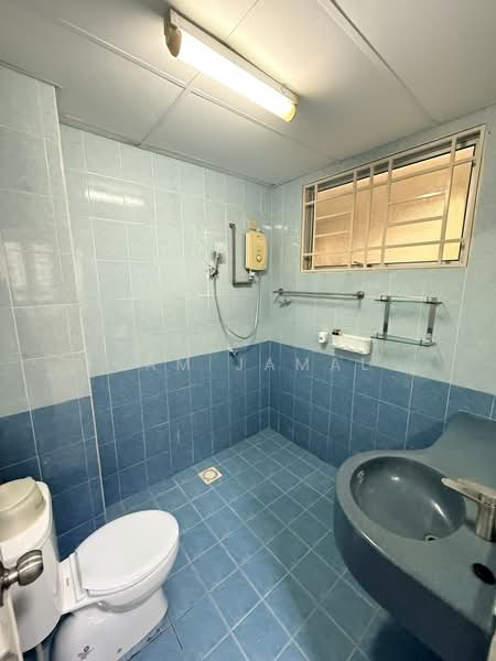 Condominium for Rent at Platinum Lake PV 10 - Sam Jamal - Bathroom - PropertyGuru.com.my