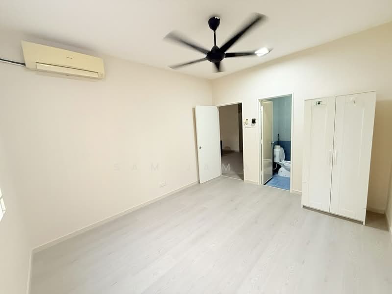 Condominium for Rent at Platinum Lake PV 10 - Sam Jamal - Bedroom - PropertyGuru.com.my