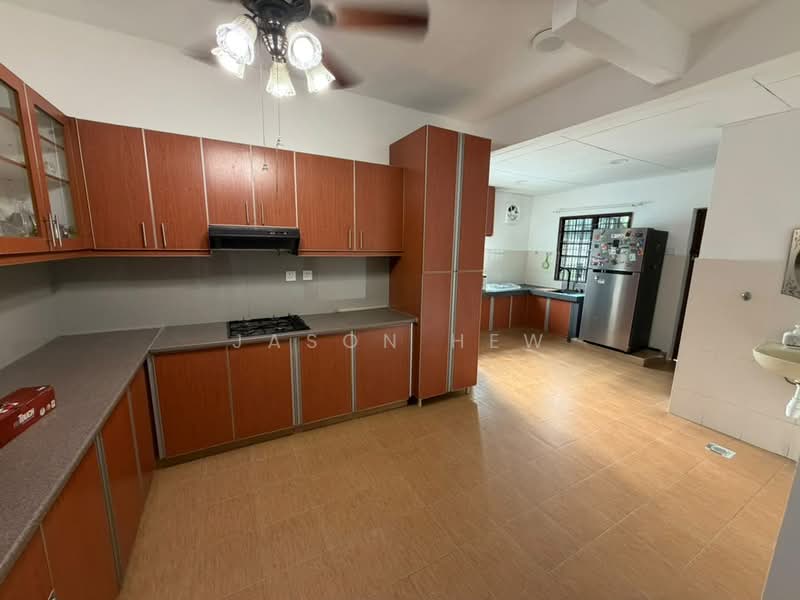 Rumah Teres 2-Tingkat untuk Disewa di Usj 3 (Subang Jaya) - Jason Hew - Kitchen - PropertyGuru.com.my