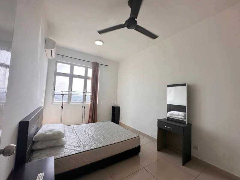 Kediaman Servis untuk Disewa di Meridin Bayvue Serviced Apartment - Daphne Lee - Bedroom - PropertyGuru.com.my