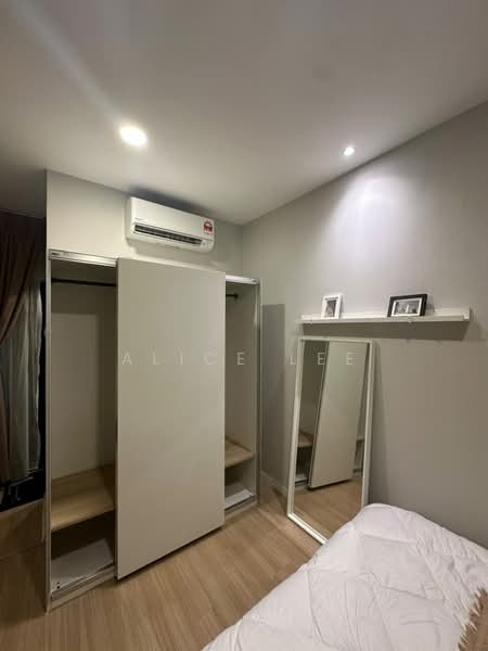 Kediaman Servis untuk Disewa di D'Latour - Alice Lee - Bedroom - PropertyGuru.com.my