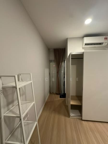 Kediaman Servis untuk Disewa di D'Latour - Alice Lee - Corridor - PropertyGuru.com.my