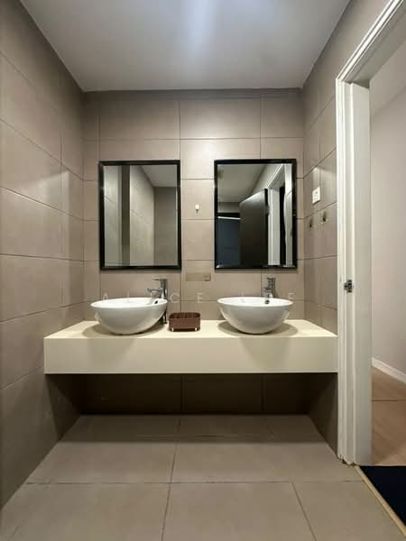 Kediaman Servis untuk Disewa di D'Latour - Alice Lee - Bathroom - PropertyGuru.com.my