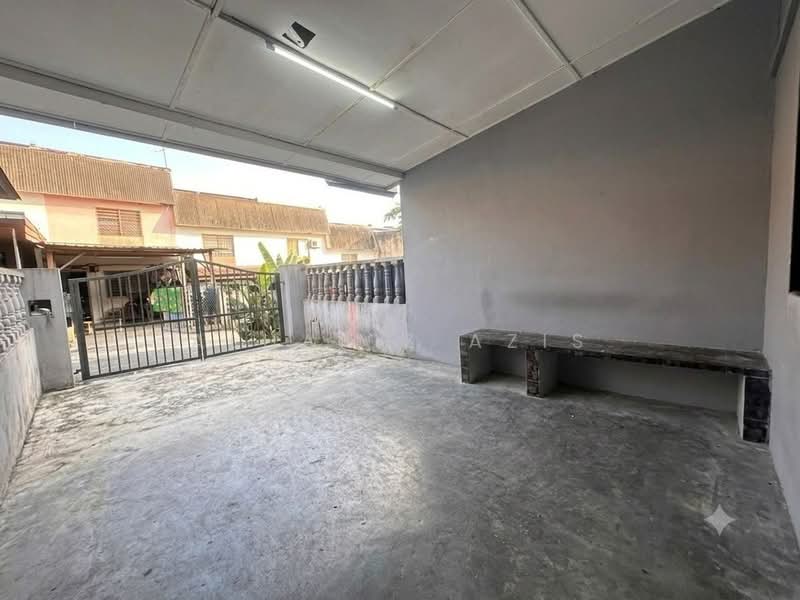 2-storey Terraced House for Sale in Senai (Kulai) - ALHAFIZ AZIS - Exterior - PropertyGuru.com.my
