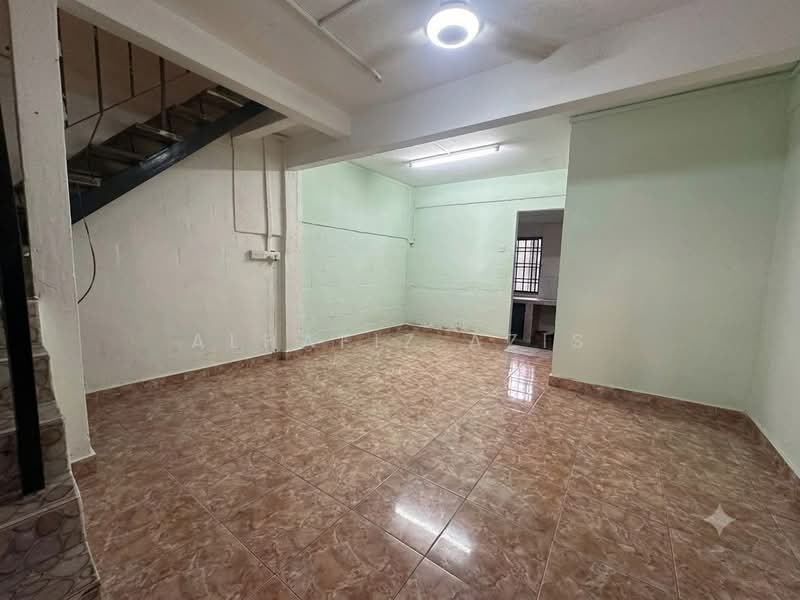 2-storey Terraced House for Sale in Senai (Kulai) - ALHAFIZ AZIS - Interior - PropertyGuru.com.my