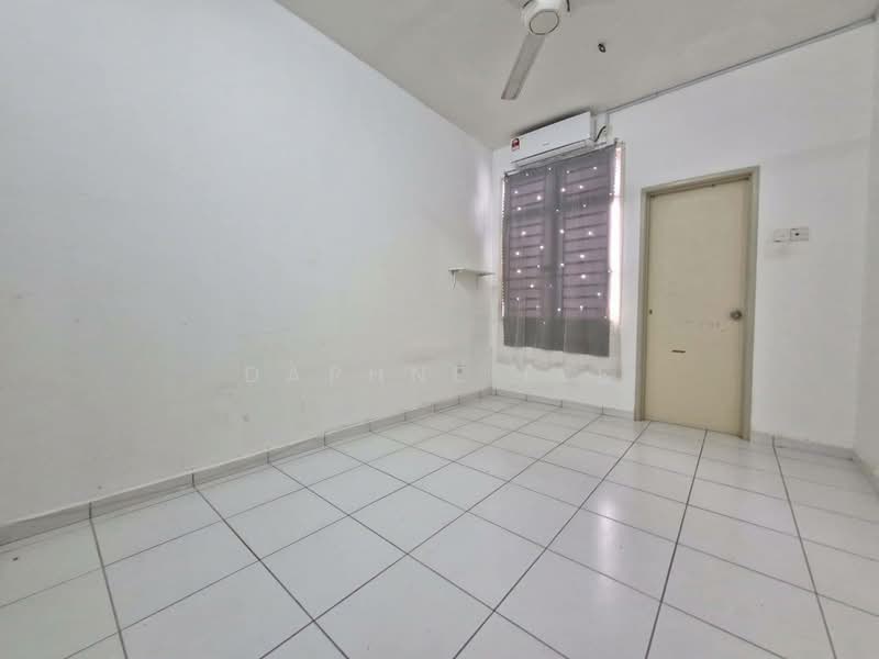 Rumah Teres 2-Tingkat untuk Dijual di Taman Desa Tebrau (Tebrau) - Daphne Lee - Interior - PropertyGuru.com.my
