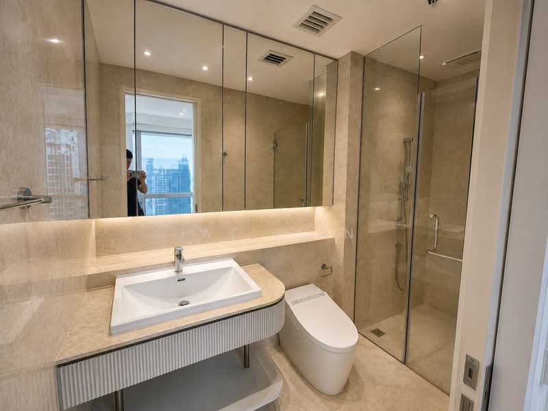 Kediaman Servis untuk Dijual di Southpoint Residences - Jay Tian - Bathroom - PropertyGuru.com.my