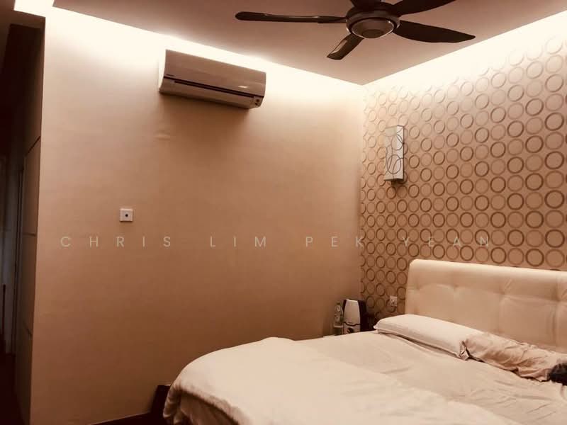 Kondominium untuk Dijual di Seri Raja Chulan - Chris Lim Pek Yean - Bedroom - PropertyGuru.com.my
