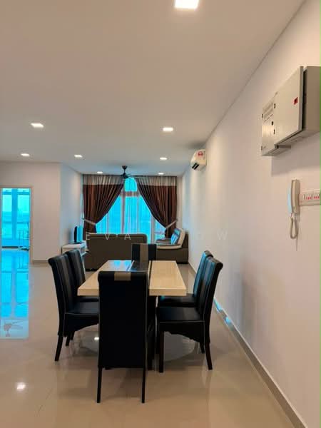 Kediaman Servis untuk Disewa di 1Medini - Eva Siow - Living Room - PropertyGuru.com.my
