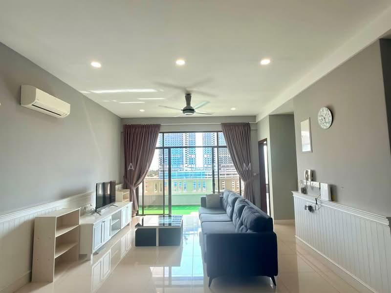 Kondominium untuk Disewa di Logan Residency (Logan Mansion) - Alex Lim - Living Room - PropertyGuru.com.my