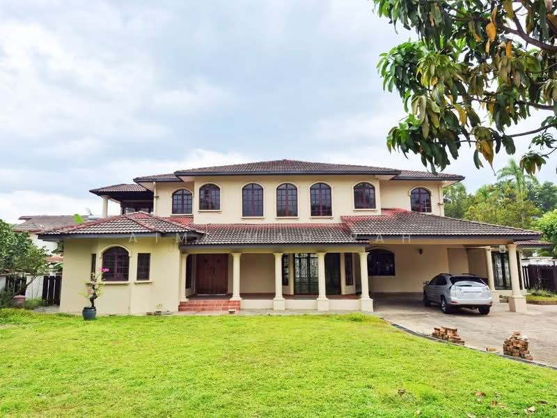 Bungalow House for Sale in Kota Damansara (Selangor) - Aimi Mahirah - PropertyGuru.com.my
