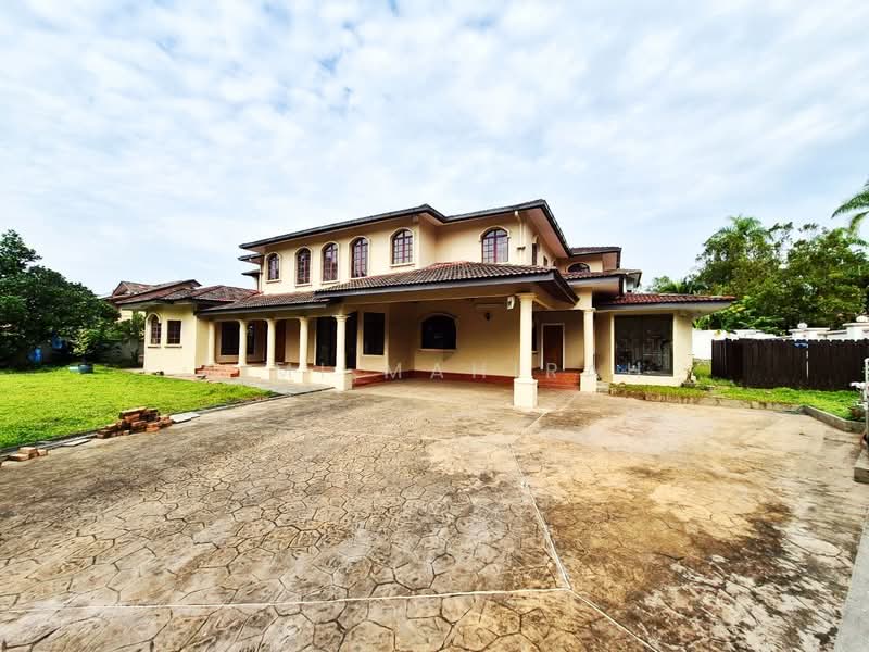Bungalow House for Sale in Kota Damansara (Selangor) - Aimi Mahirah - PropertyGuru.com.my