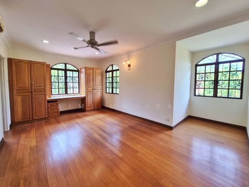 Bungalow House for Sale in Kota Damansara (Selangor) - Aimi Mahirah - PropertyGuru.com.my