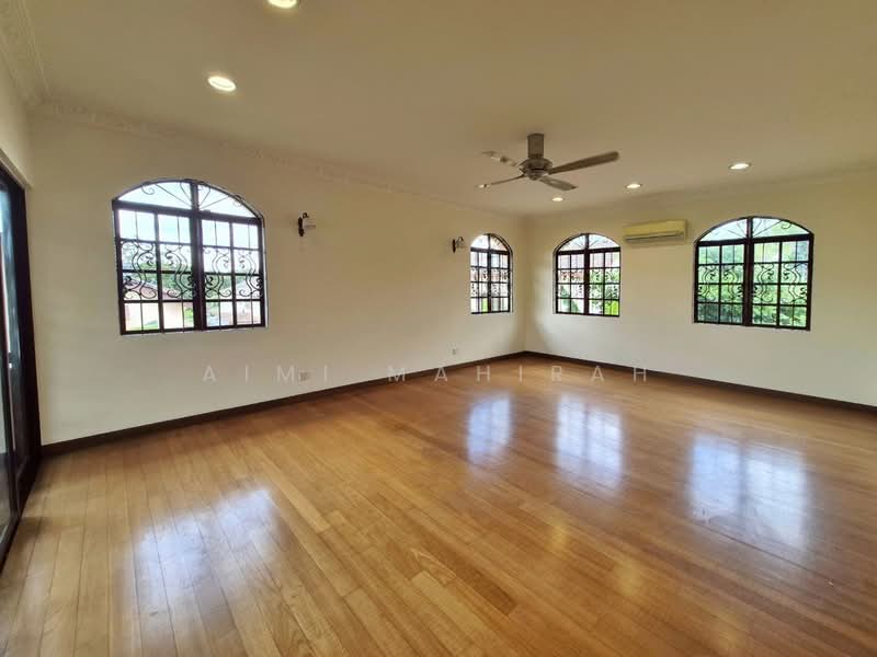 Bungalow House for Sale in Kota Damansara (Selangor) - Aimi Mahirah - PropertyGuru.com.my