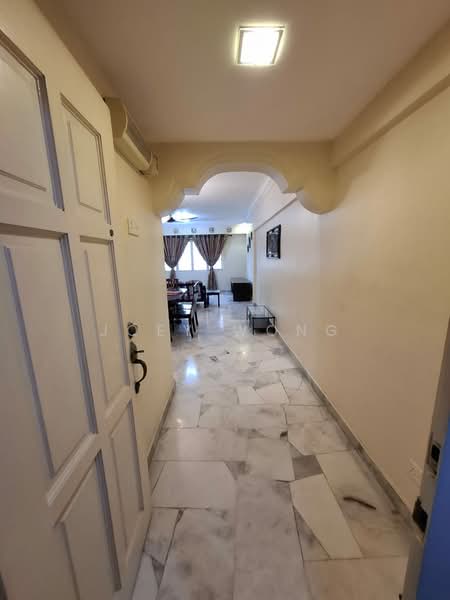 Apartment for Rent at Vista Prima - Joey Wong - Corridor - PropertyGuru.com.my