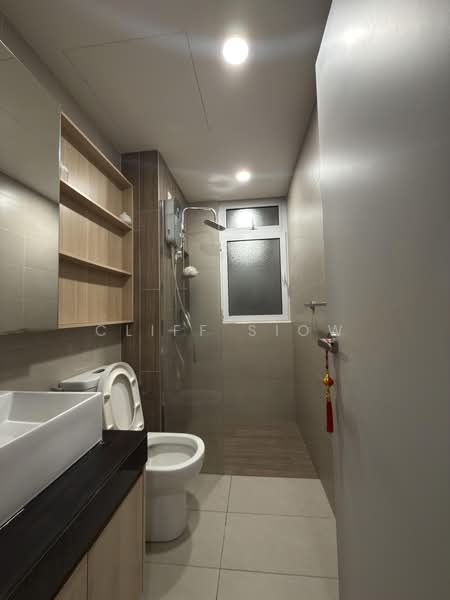Service Residence for Rent at RYAN & MIHO - Cliff Siow - Bathroom - PropertyGuru.com.my