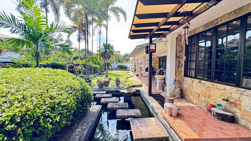 Bungalow House for Sale in Seksyen 11 (Shah Alam) - Sa'a Nordin - Exterior - PropertyGuru.com.my