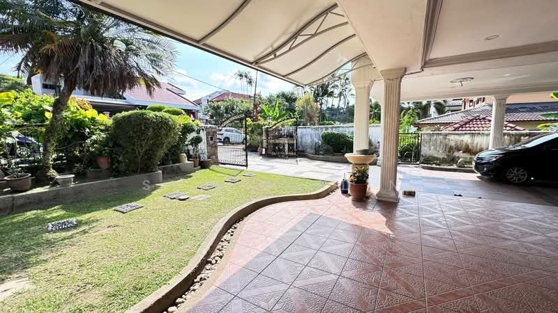 Bungalow House for Sale in Seksyen 11 (Shah Alam) - Sa'a Nordin - Exterior - PropertyGuru.com.my