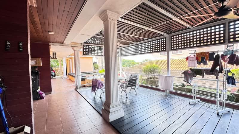 Bungalow House for Sale in Seksyen 11 (Shah Alam) - Sa'a Nordin - Balcony - PropertyGuru.com.my