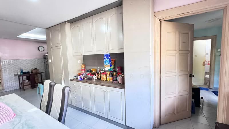 Bungalow House for Sale in Seksyen 11 (Shah Alam) - Sa'a Nordin - Kitchen - PropertyGuru.com.my