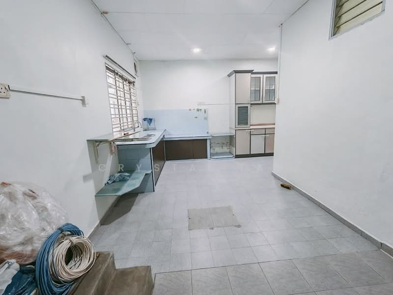 Rumah Teres 2-Tingkat untuk Dijual di Taman Selesa Jaya (Iskandar Puteri (Nusajaya)) - Crystal Tan - Kitchen - PropertyGuru.com.my