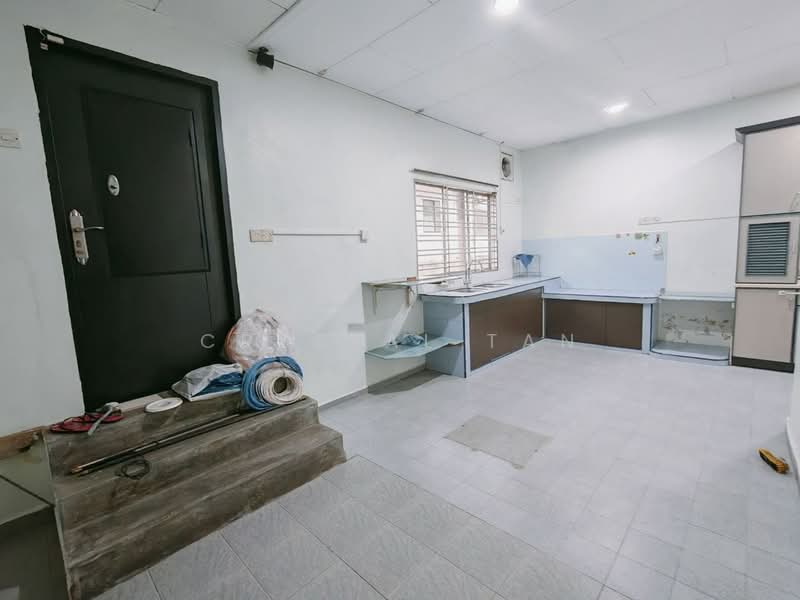 Rumah Teres 2-Tingkat untuk Dijual di Taman Selesa Jaya (Iskandar Puteri (Nusajaya)) - Crystal Tan - Kitchen - PropertyGuru.com.my