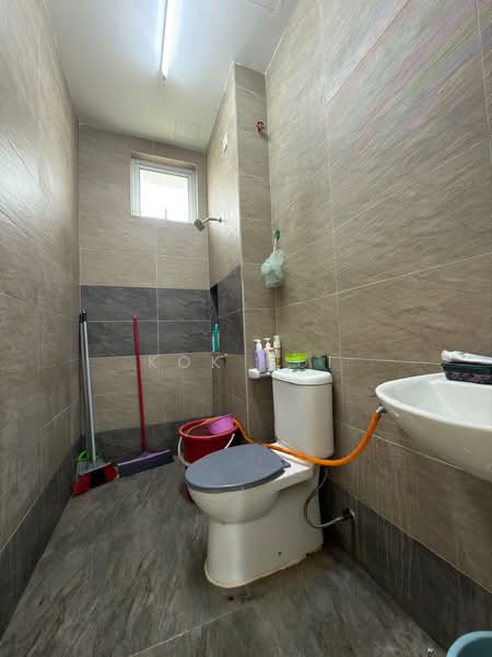 2-storey Terraced House for Sale in Taman Impian Emas (Skudai) - Kok Hui - Bathroom - PropertyGuru.com.my
