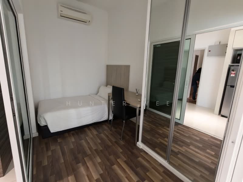 Kondominium untuk Dijual di Upland Serviced Suite (USS) - Hunter Wee - Bedroom - PropertyGuru.com.my
