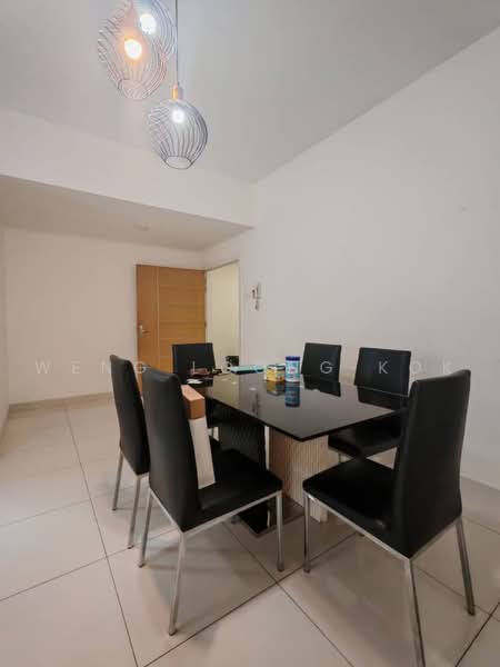 Kondominium untuk Dijual di Ceriaan Kiara - Weng Loong Kok - Dining Room - PropertyGuru.com.my
