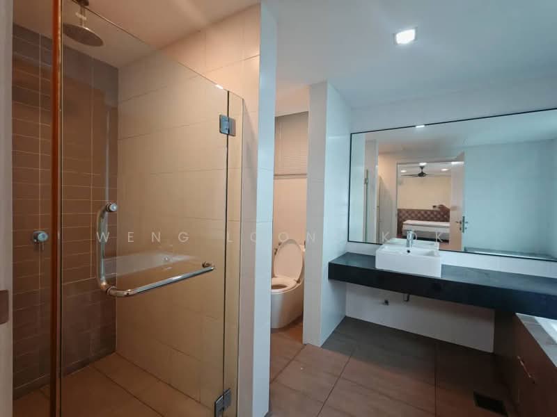 Kondominium untuk Dijual di Ceriaan Kiara - Weng Loong Kok - Bathroom - PropertyGuru.com.my
