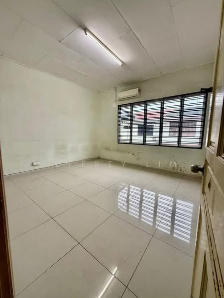 Rumah Teres 2-Tingkat untuk Dijual di Taman Pelangi (Johor Bahru) - Jeffrey Lim - Interior - PropertyGuru.com.my
