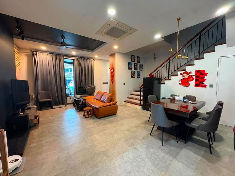 2-storey Terraced House for Sale in Taman Impian Emas (Skudai) - Kok Hui - Living Room - PropertyGuru.com.my