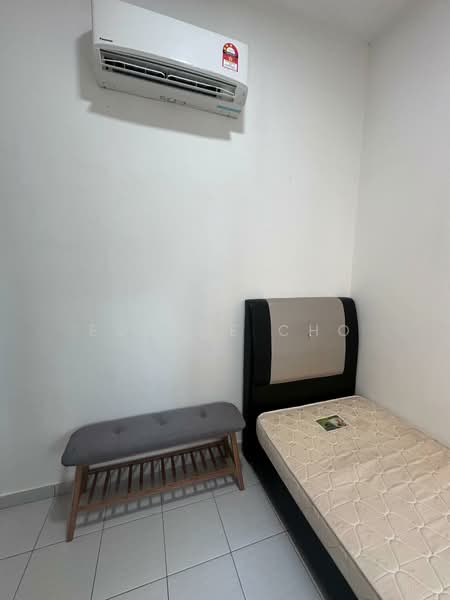 Kediaman Servis untuk Disewa di Mesahill - Eugene Cho - Bedroom - PropertyGuru.com.my