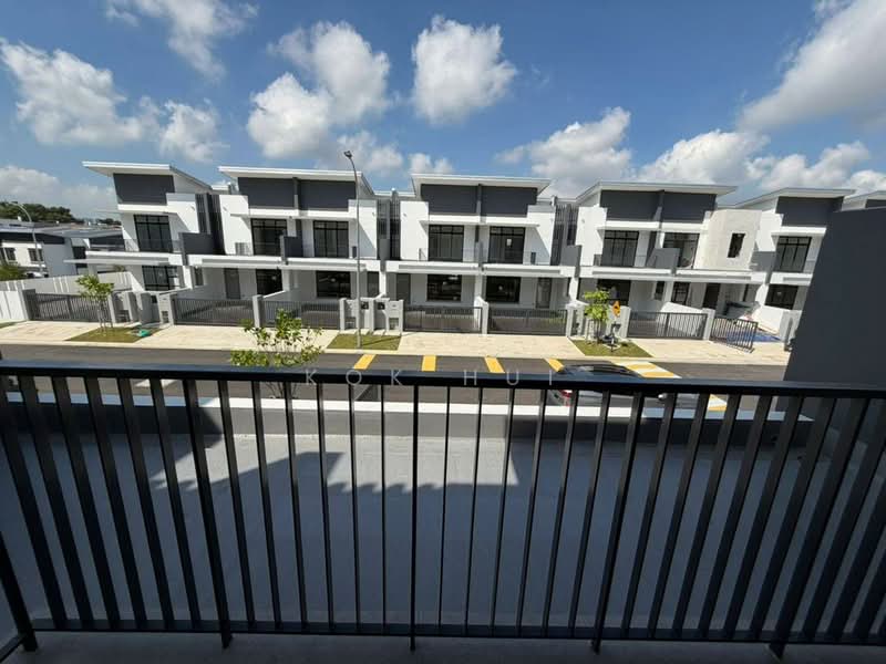 2-storey Terraced House for Sale in Taman Ponderosa (Johor Bahru) - Kok Hui - Exterior - PropertyGuru.com.my