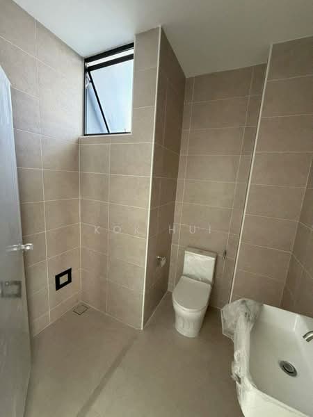 2-storey Terraced House for Sale in Taman Ponderosa (Johor Bahru) - Kok Hui - Bathroom - PropertyGuru.com.my