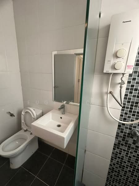 Kediaman Servis untuk Disewa di Mesahill - Eugene Cho - Bathroom - PropertyGuru.com.my