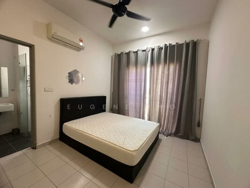 Kediaman Servis untuk Disewa di Mesahill - Eugene Cho - Bedroom - PropertyGuru.com.my