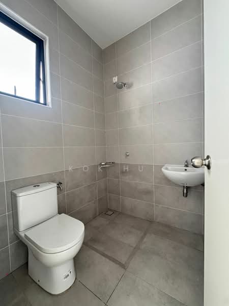 Rumah Teres 2-Tingkat untuk Dijual di Eco Spring (Johor Bahru) - Kok Hui - Bathroom - PropertyGuru.com.my