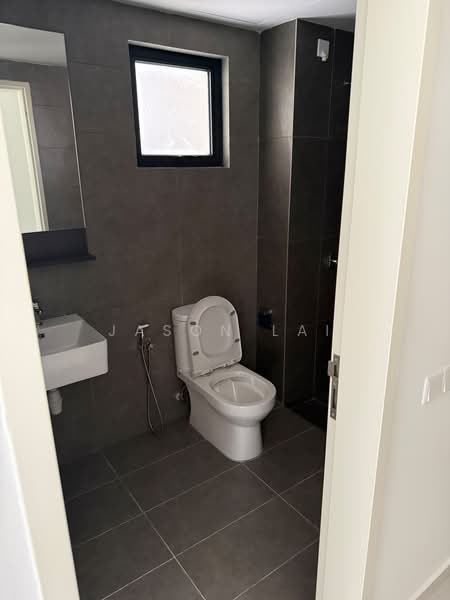 Condominium for Sale at D'Terra Residences - Jason Lai - Bathroom - PropertyGuru.com.my