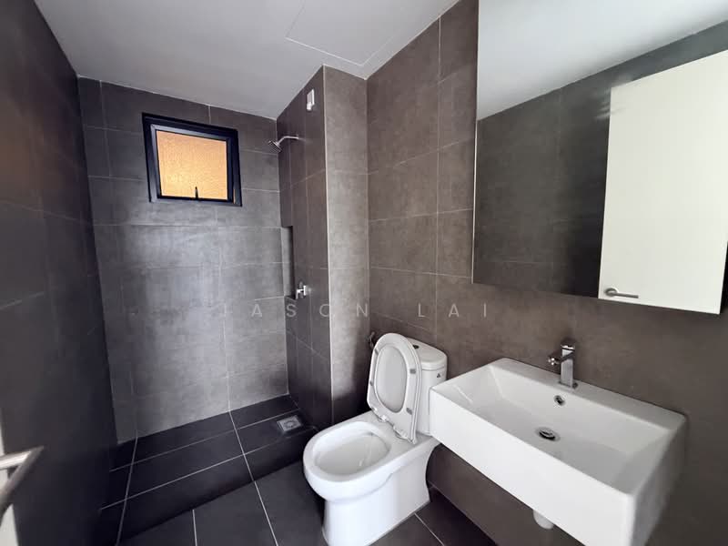 Condominium for Sale at D'Terra Residences - Jason Lai - Bathroom - PropertyGuru.com.my