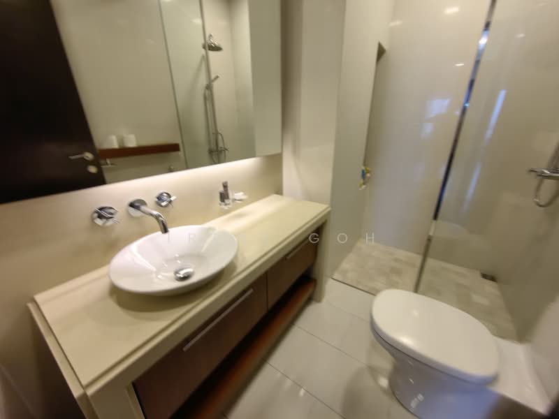Service Residence for Sale at Straits Quay (The Suites at Waterside) - Irene Goh - Bathroom - PropertyGuru.com.my