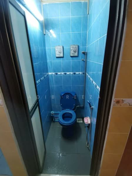 Rumah Teres 2-Tingkat untuk Dijual di Taman Perling (Perling) - Adib Reeza - Bathroom - PropertyGuru.com.my