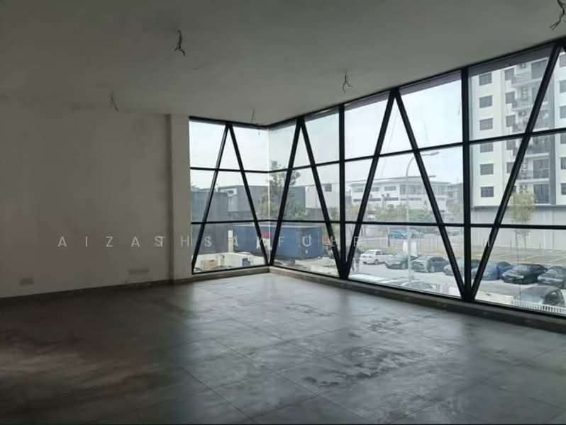 Kilang Berkembar untuk Disewa di Puchong (Selangor) - Aizat Saifulrullah - Interior - PropertyGuru.com.my