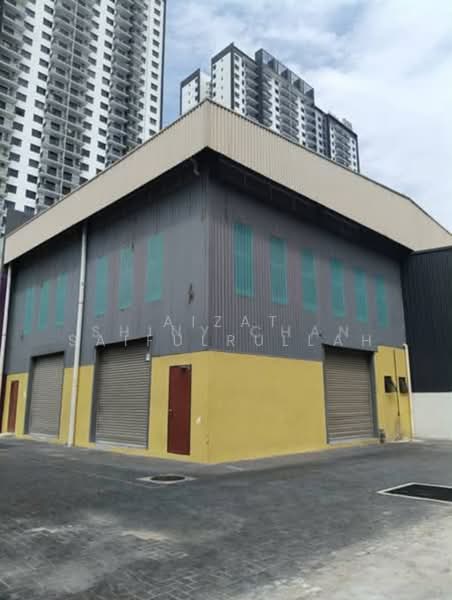 Kilang Berkembar untuk Disewa di Puchong (Selangor) - Aizat Saifulrullah - Exterior - PropertyGuru.com.my