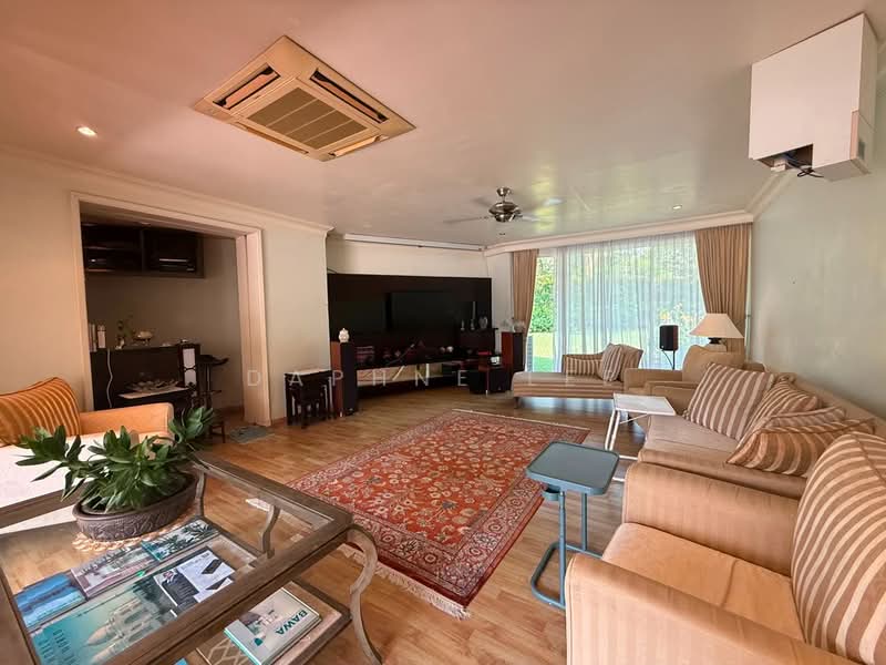 Bungalow House for Sale in Leisure Farm (Gelang Patah) - Daphne Lee - Living Room - PropertyGuru.com.my