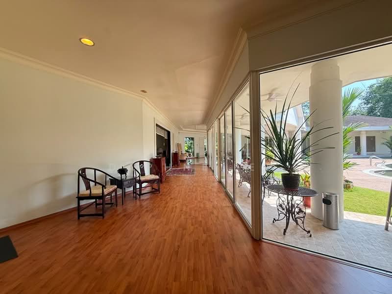Bungalow House for Sale in Leisure Farm (Gelang Patah) - Daphne Lee - Corridor - PropertyGuru.com.my