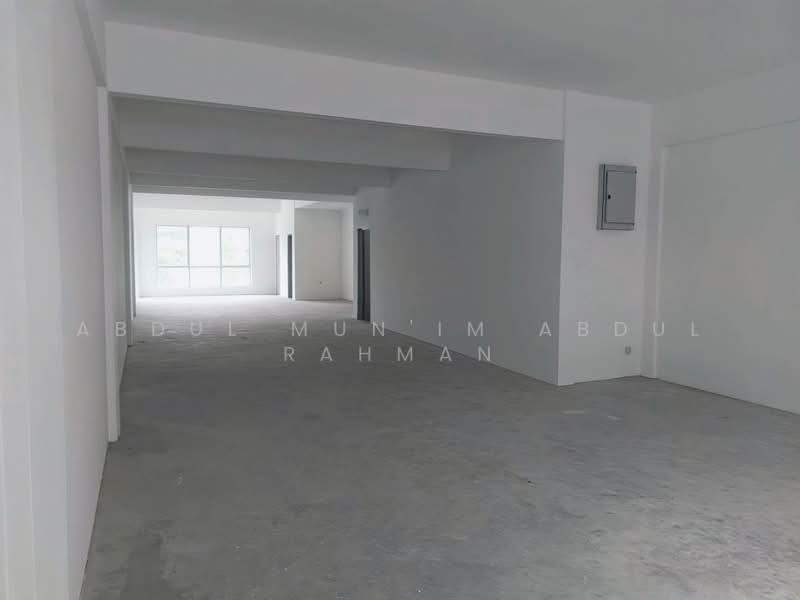 Shop / Office for Sale in Bandar Sunsuria (Sepang) - Abdul Mun'im Abdul Rahman - Interior - PropertyGuru.com.my