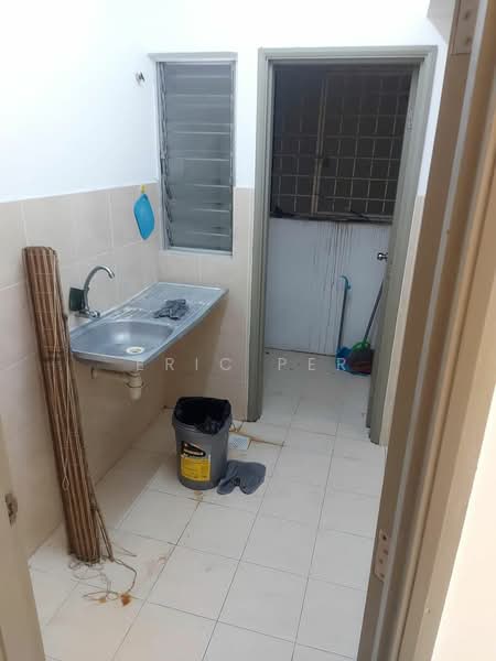 Service Residence for Sale at Beverly Tower @ Plaza Medan Putra - Eric Per - Interior - PropertyGuru.com.my