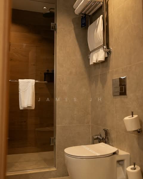 Hotel / Resort for Sale in KL City Centre (Kuala Lumpur) - James JH - Bathroom - PropertyGuru.com.my